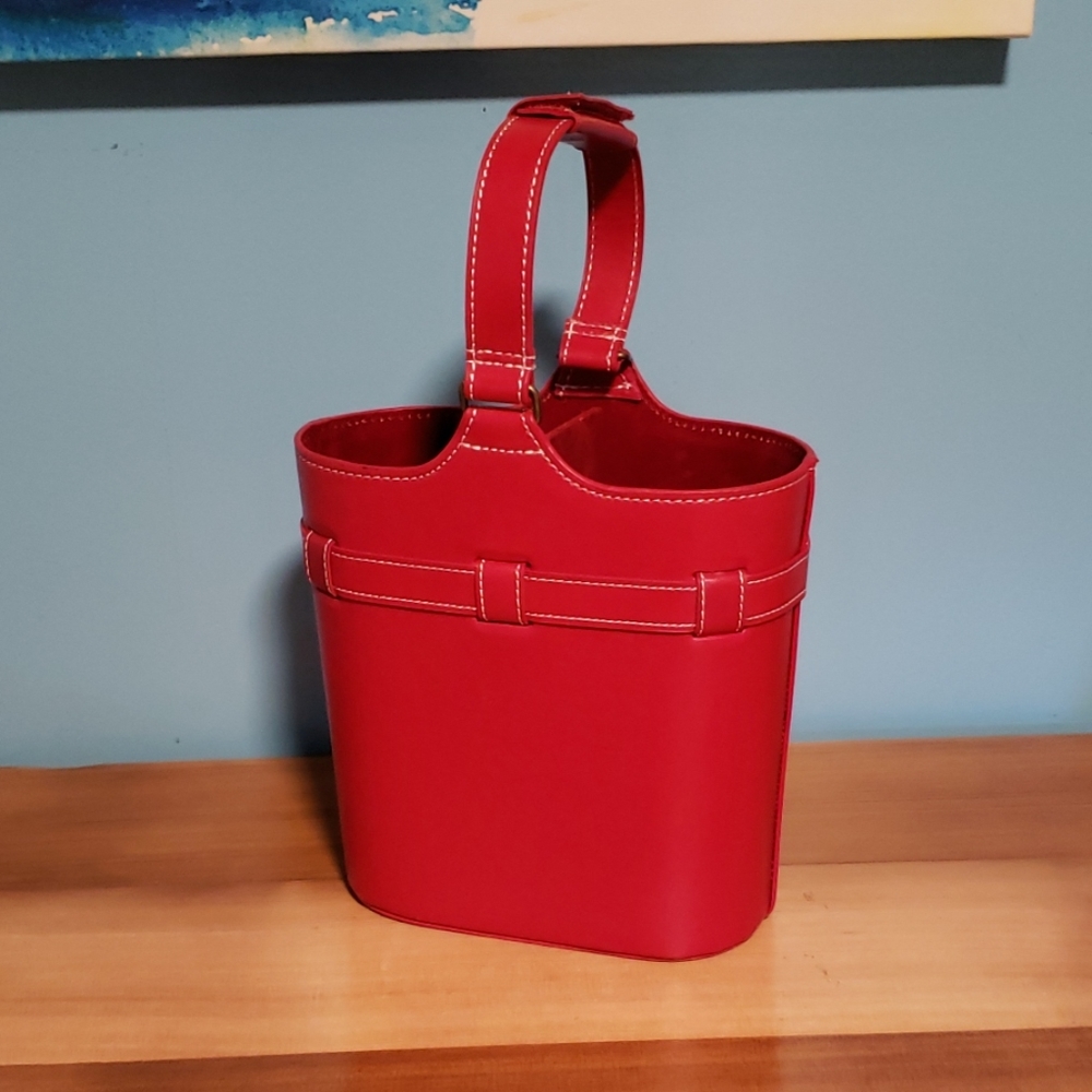 Wine bottle tote Red